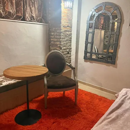 וילה Traditional *